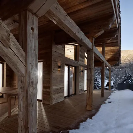 Haus Am Berg Villa *