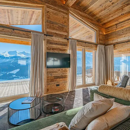 Haus Am Berg Villa *